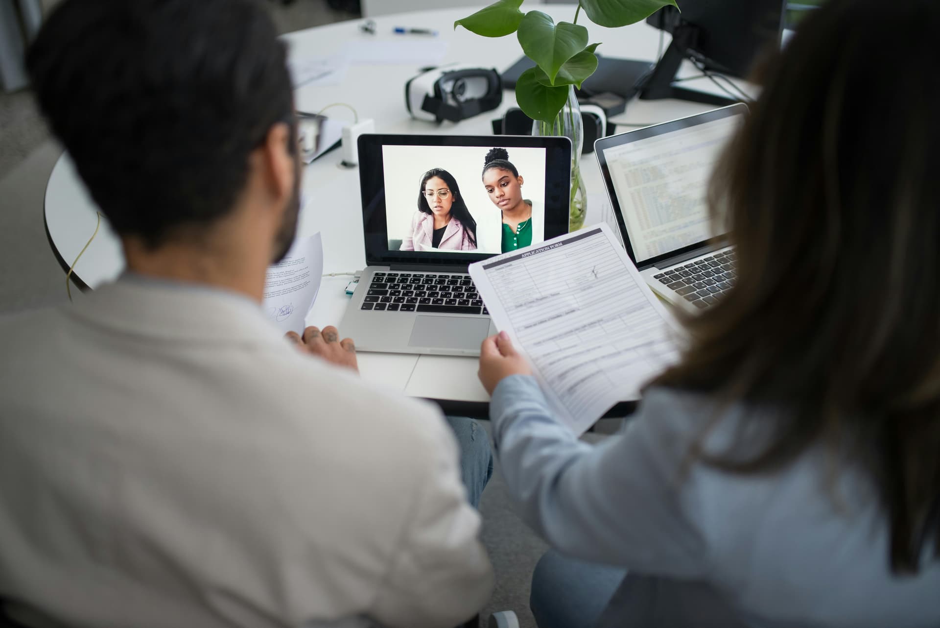 Virtual Interview Tech Setup: Stop Looking Like a Potato on Camera